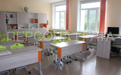 Парта двухместная Де Гласси Н (рост 3-5)  ЛДСП Бук/ Металл Серый+Желтый