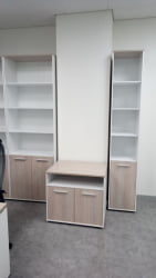 Шкаф 5 широкий верх открытый, низ закрытый Deka 10.23.111 Дуб Сантана светлый/Белый