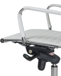 Офисное кресло для руководителей ДОБРИН CЛАРК (белый) 2 шт / DOBRIN CLARK