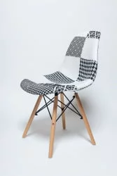 Стул кухонный Eames SC-005 черно-белый пэчворк Стул кухонный Eames SC-005 черно-белый пэчворк