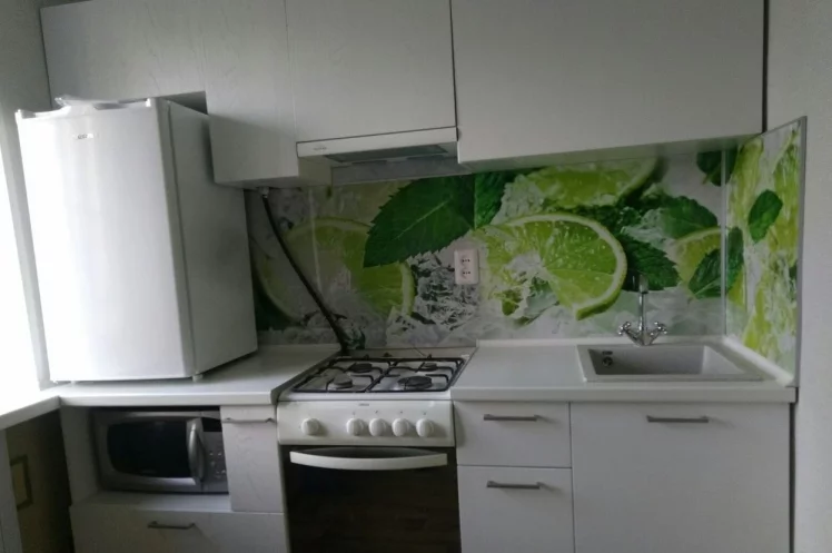 Глянцевый фартук (КОМПОЗИТ) KM 19_6